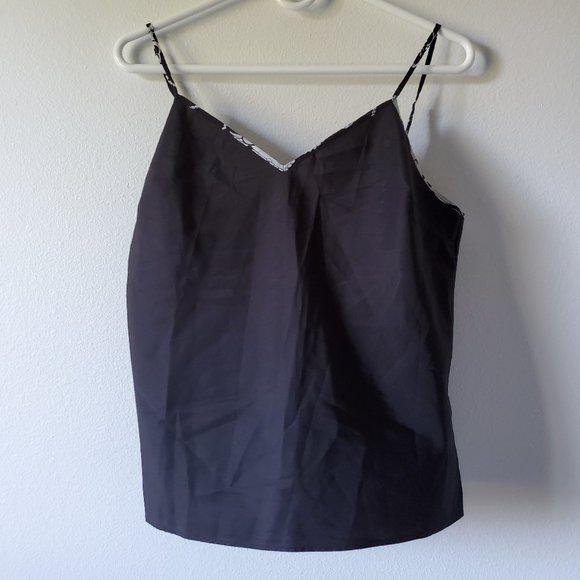 White House Black Market (Medium Black with white designs) - Picture 1 of 7